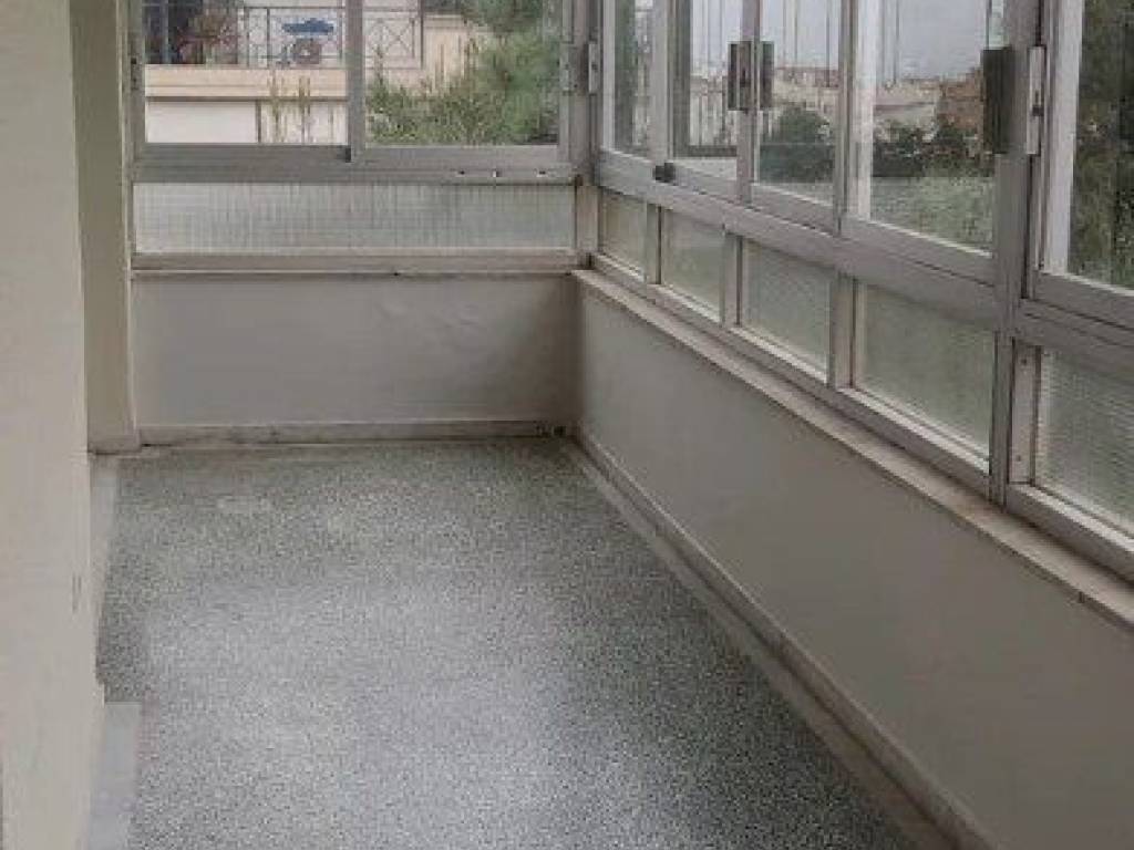 Forumland Real Estate, Βεράντες