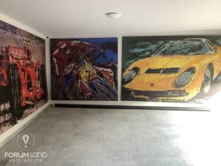 Forumland Real Estate, Αποθήκη