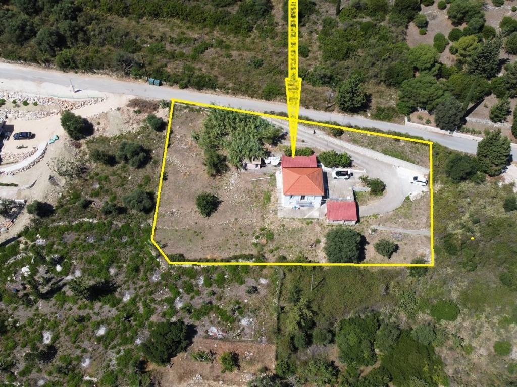 Outlined border of the house