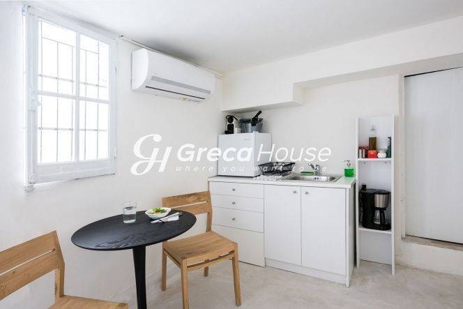 4 Apartments for sale in Acropolis
