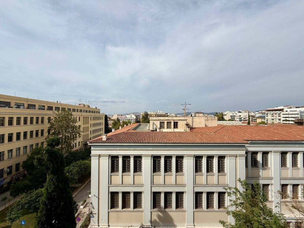 mouseio_residential_apartment_for_sale