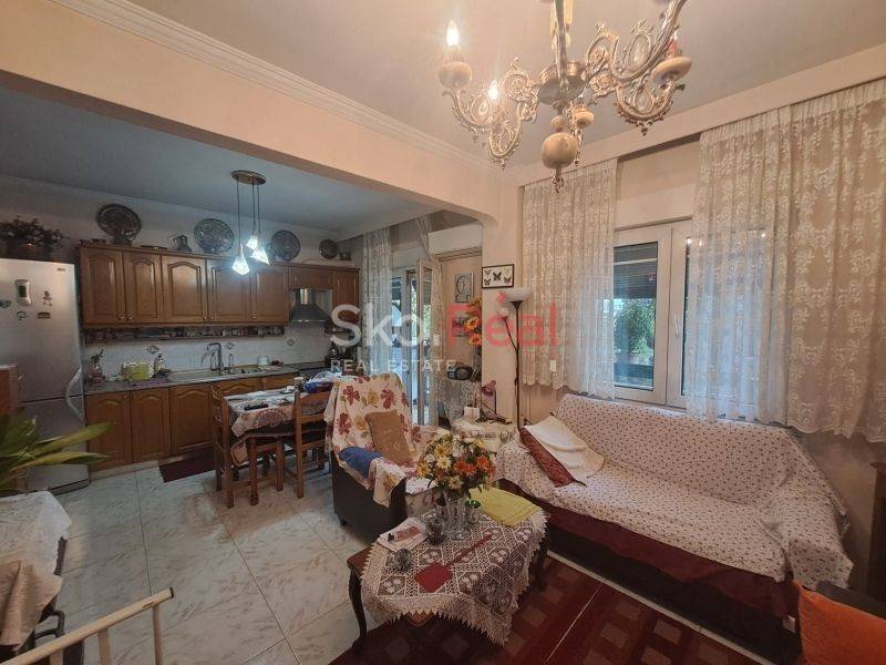 Σαλοκουζίνα