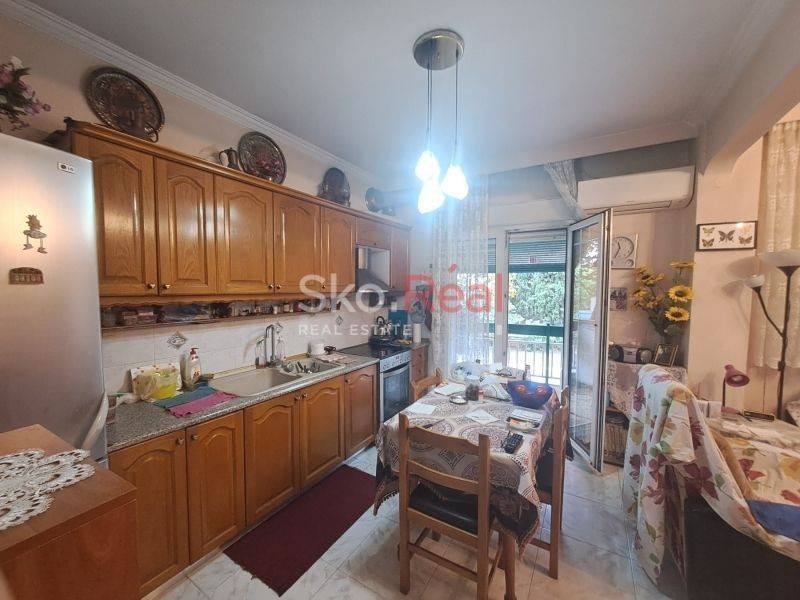 Σαλοκουζίνα