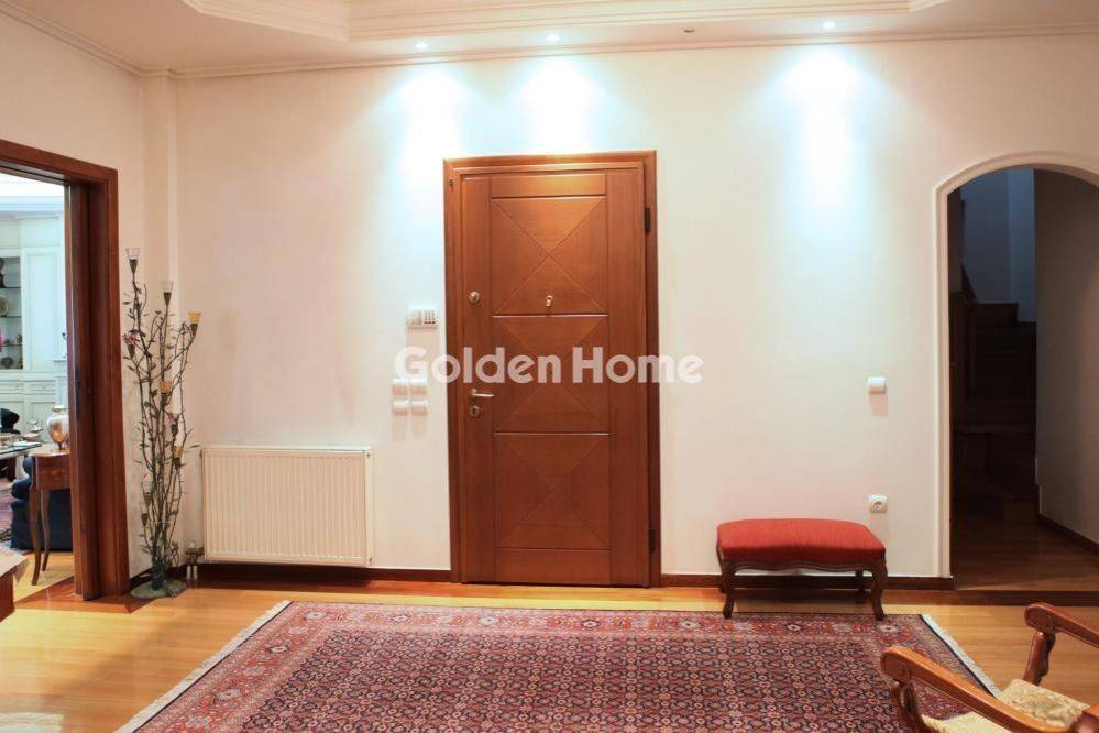 Χολ - Διάδρομος