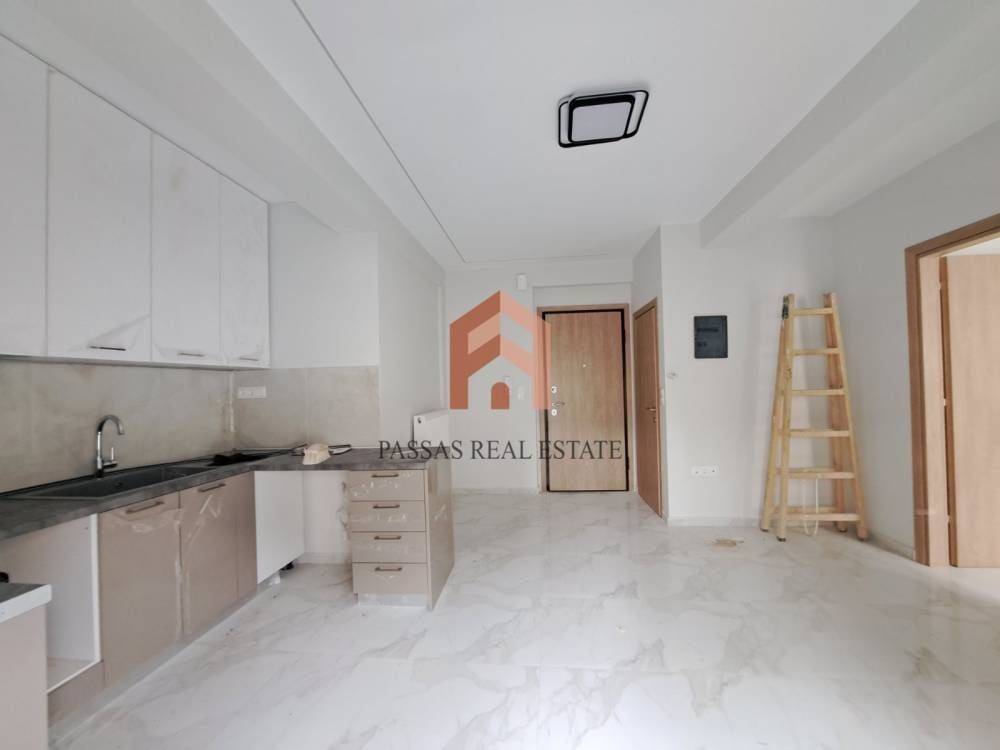 Σαλοκουζίνα