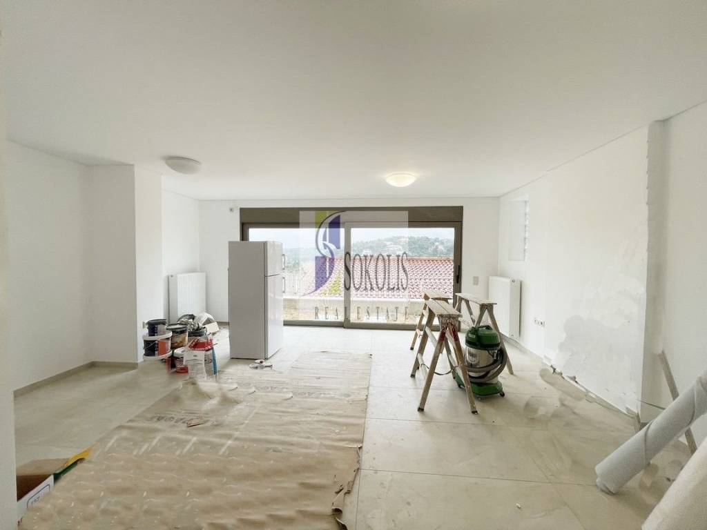 STUDIO ON GROUND FLOOR