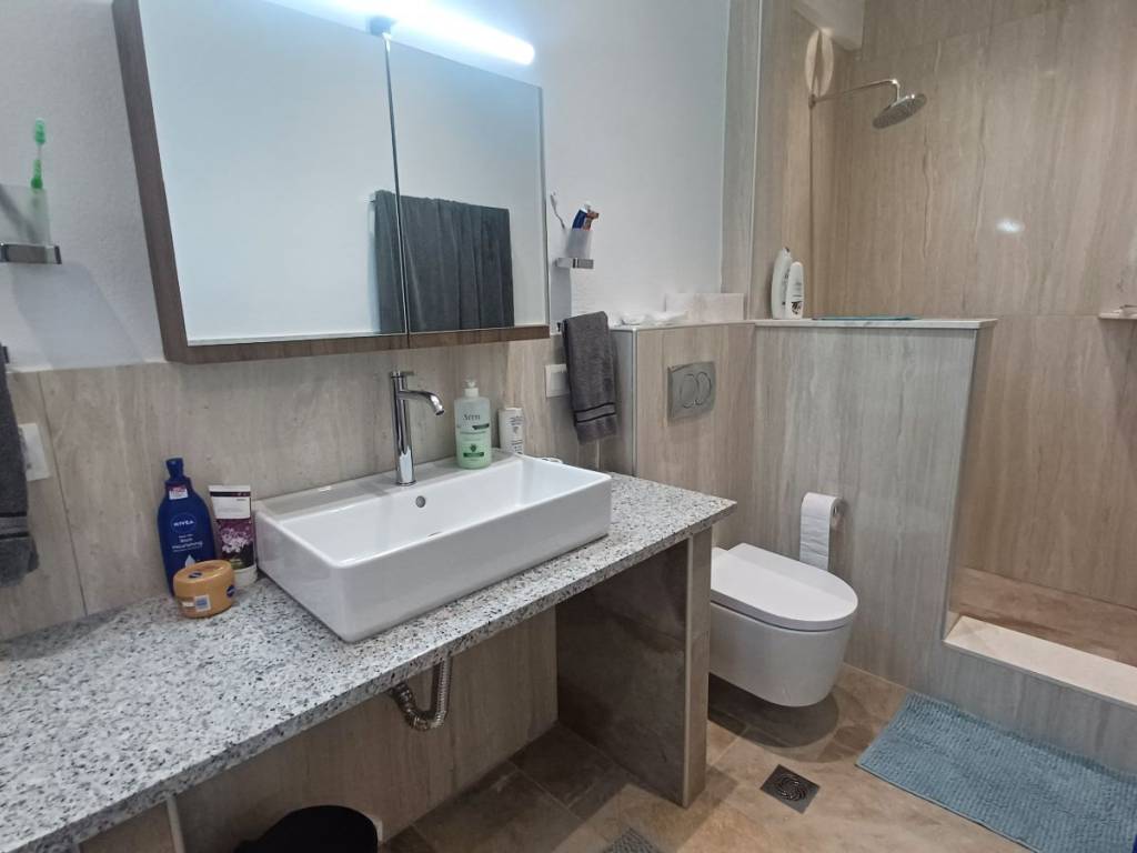 Mpanio master bedroom