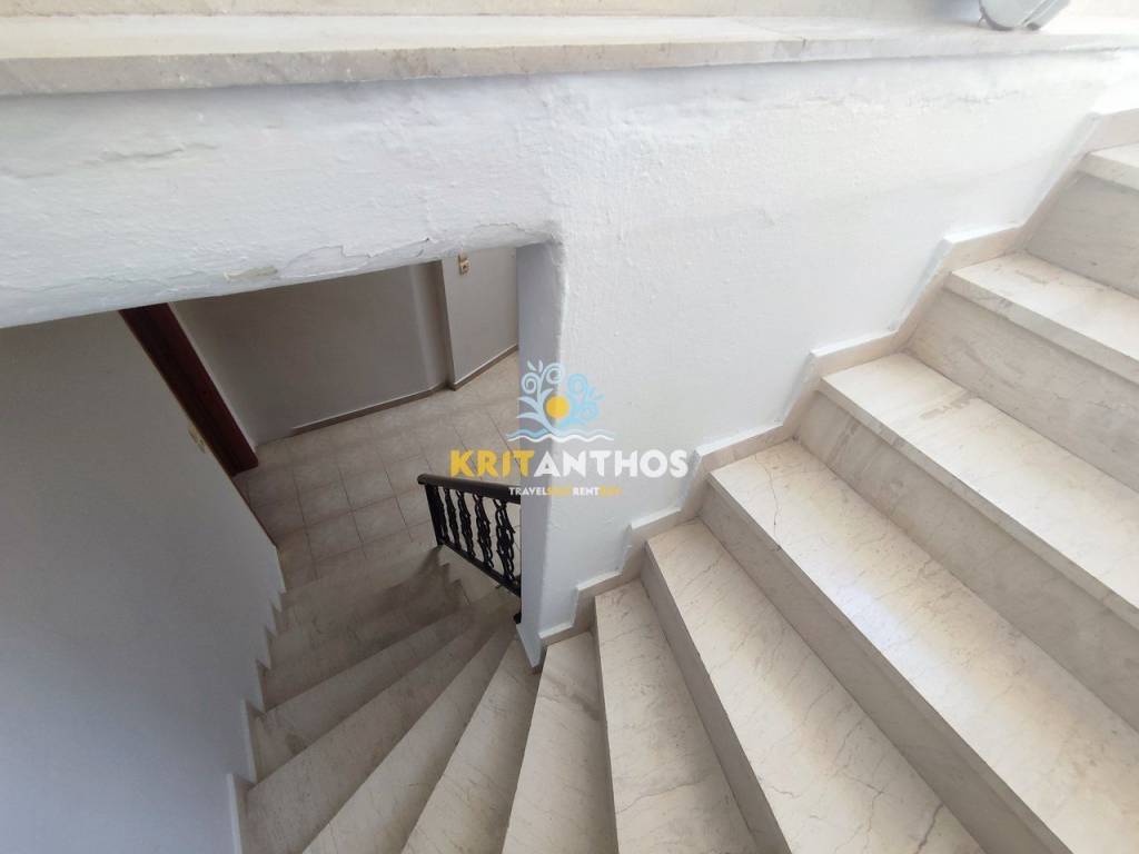 εσωτερική σκάλα