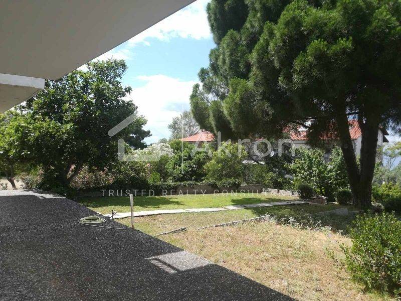 Θέα από μπαλκόνι