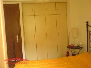 ΜΕΓΑΛΗ ΕΝΤΟΙΧΙΣΜΕΝΗ ΝΤΟΥΛΑΠΑ