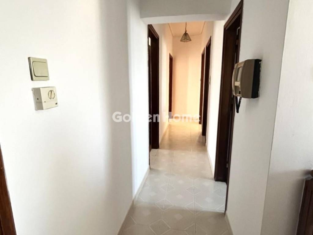 Χολ - Διάδρομος