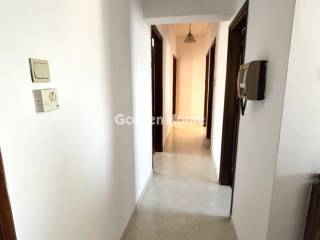 Χολ - Διάδρομος