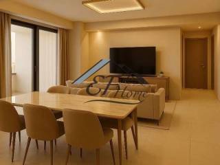 Ενιαίος χώρος σαλόνι-τραπεζαρία