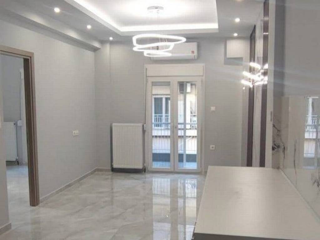 Forumland Real Estate, Σαλοκουζίνα