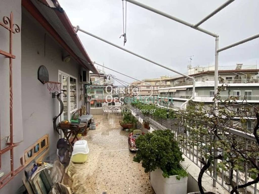 Θέα από μπαλκόνι