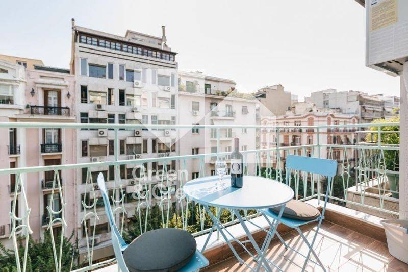 Θέα από μπαλκόνι