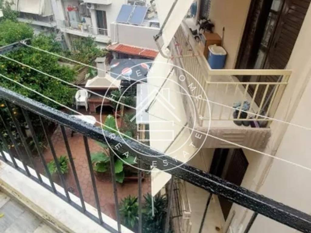 Θέα από μπαλκόνι