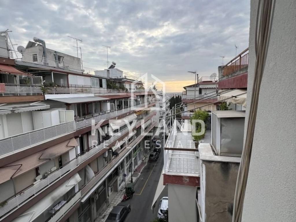 Θέα από μπαλκόνι