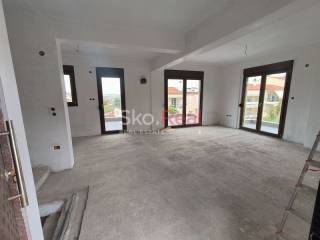 Σαλοκουζίνα