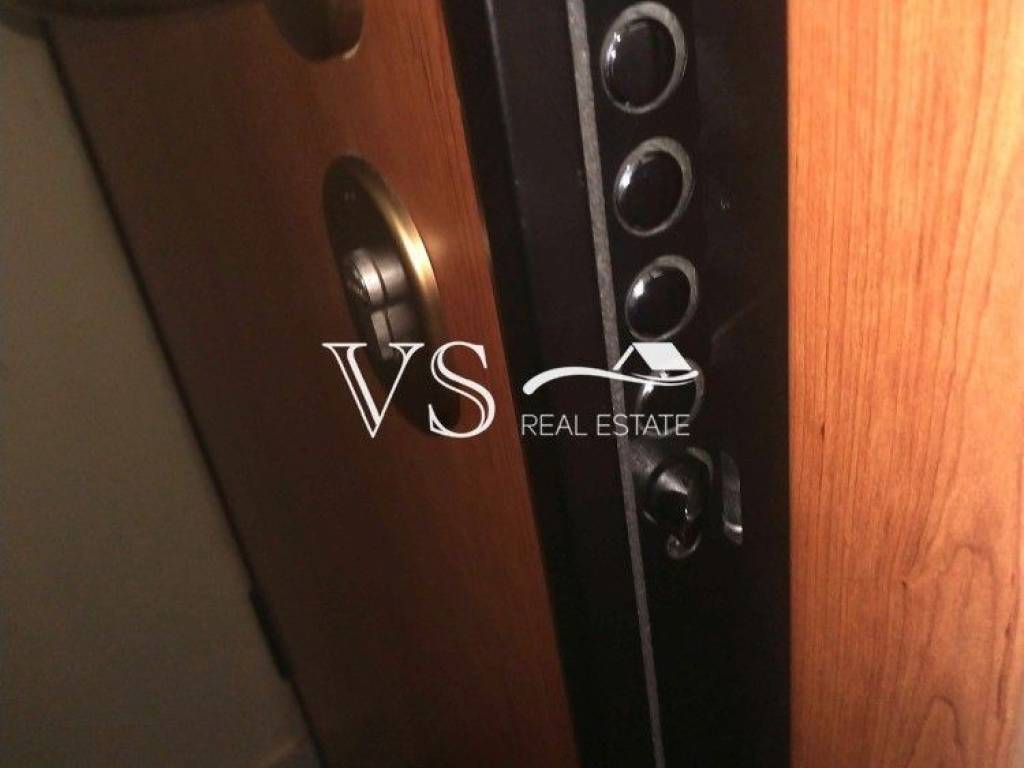 θωρακισμένη πόρτα