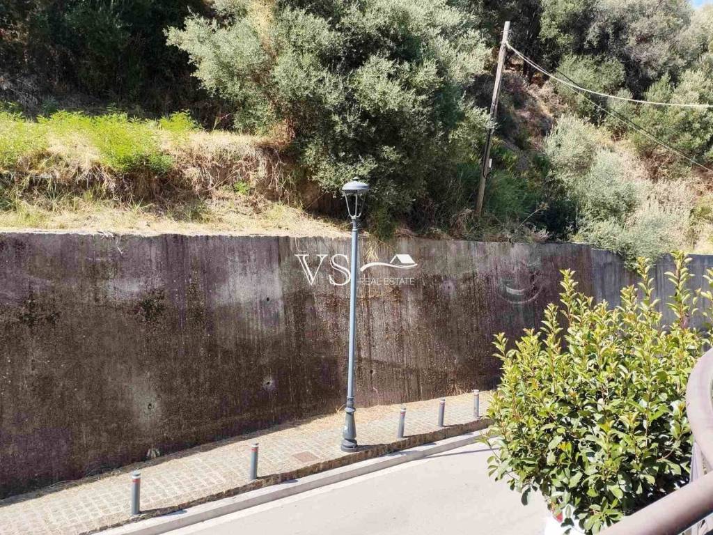 Θέα απο μπαλκόνι