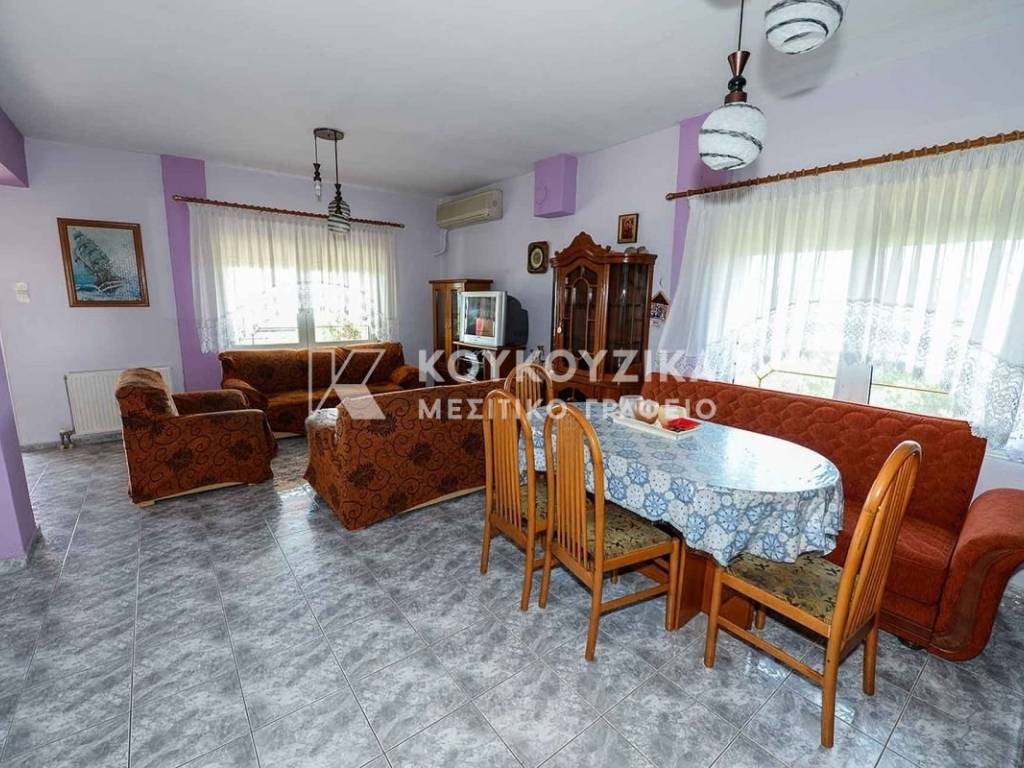 Σαλοκουζίνα