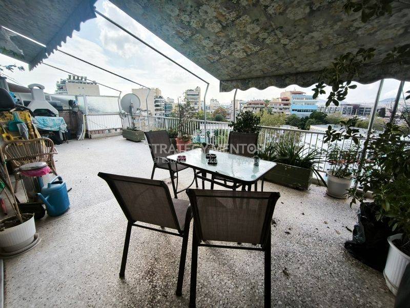 Θέα από μπαλκόνι