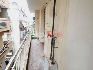 Οπίσθιο μπαλκόνι