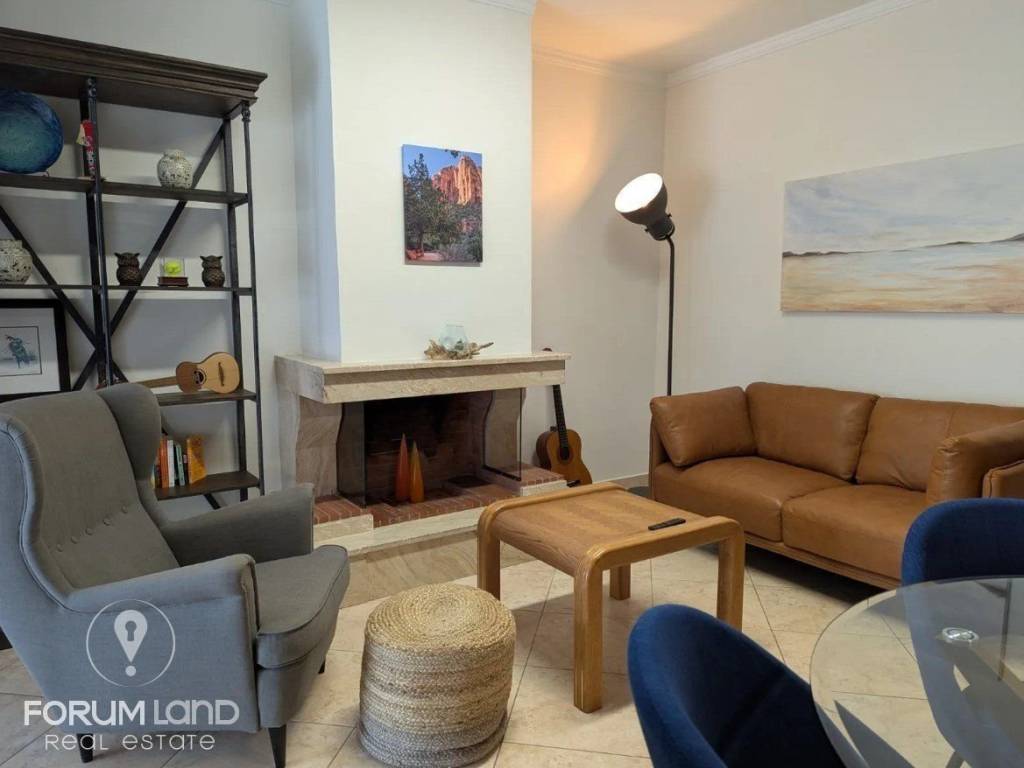 Forumland Real Estate, Καθιστικό