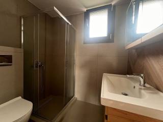 Μπάνιο 1ου ορόφου