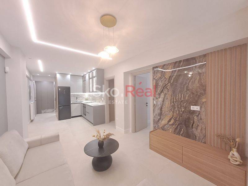 Σαλοκουζίνα