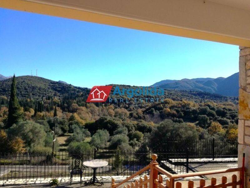 Θέα από μπαλκόνι