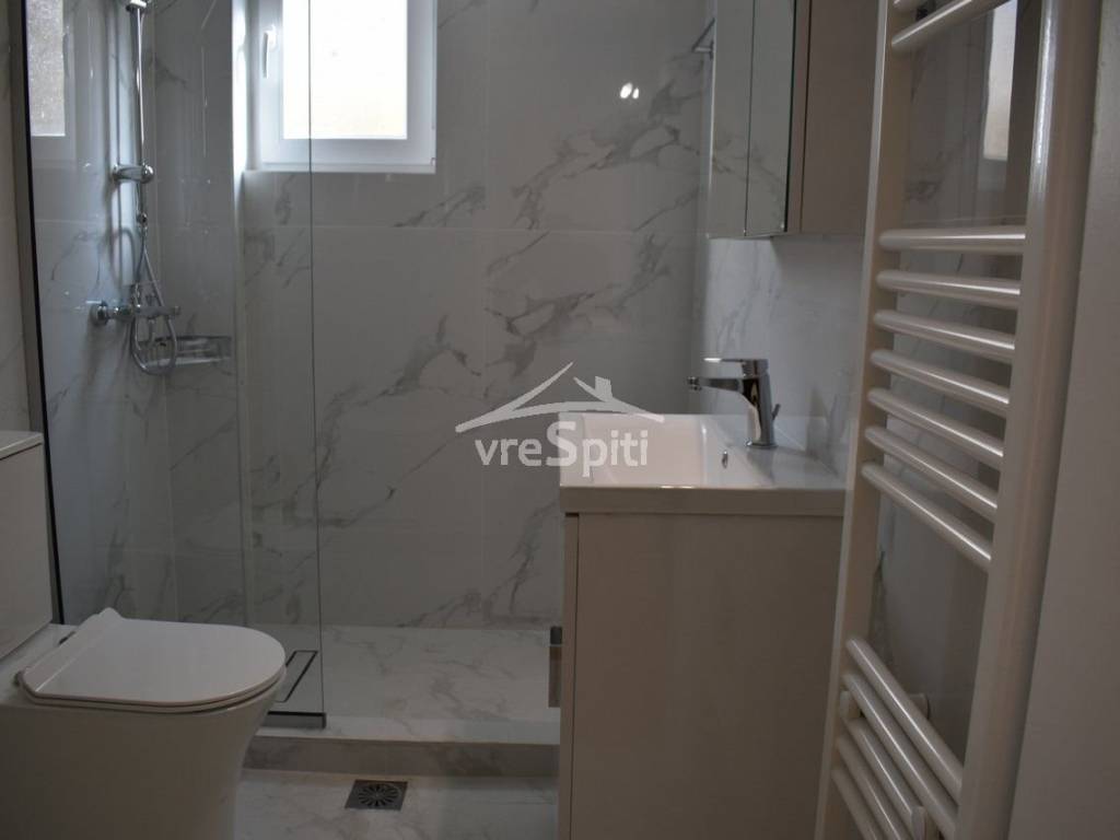 ΑΠΟΨΗ ΛΟΥΤΡΟΥ