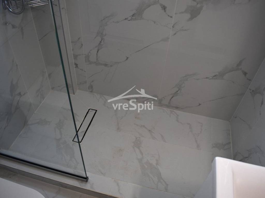 ΑΠΟΨΗ ΛΟΥΤΡΟΥ