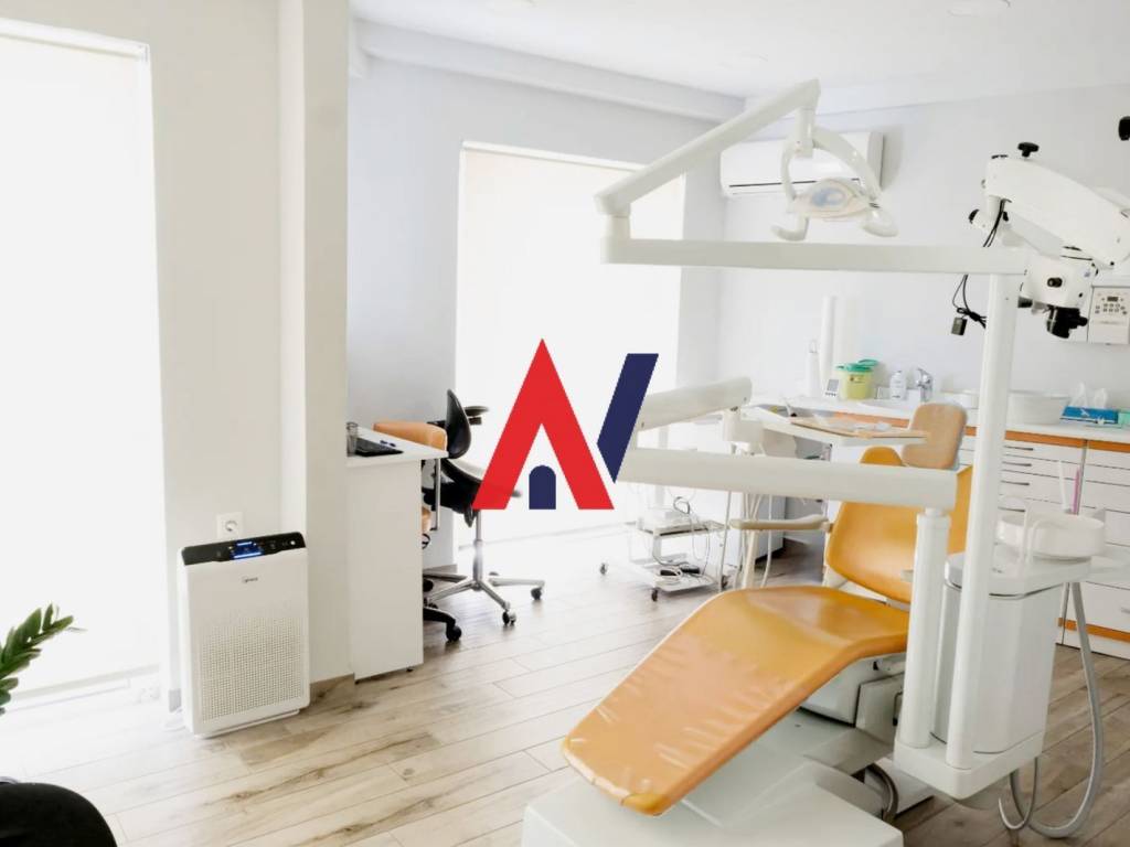 8 : Λεωφ. Βασιλίσσης Σοφίας 107.jpg.jpg.jpg