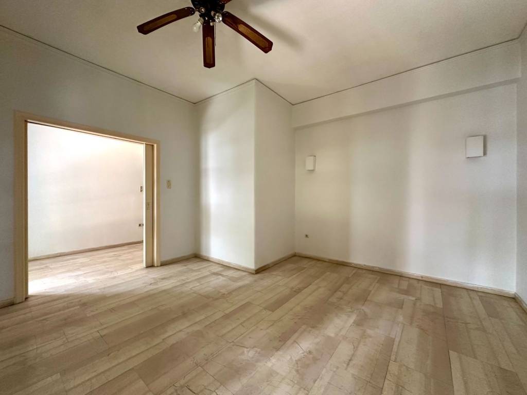 Kathistiko - Trapezaria