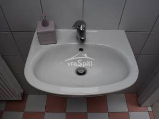 ΑΠΟΨΗ ΜΠΑΝΙΟΥ