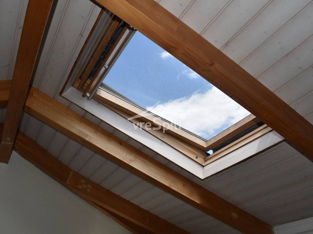 ΠΑΡΑΘΥΡΟ ΟΡΟΦΗΣ