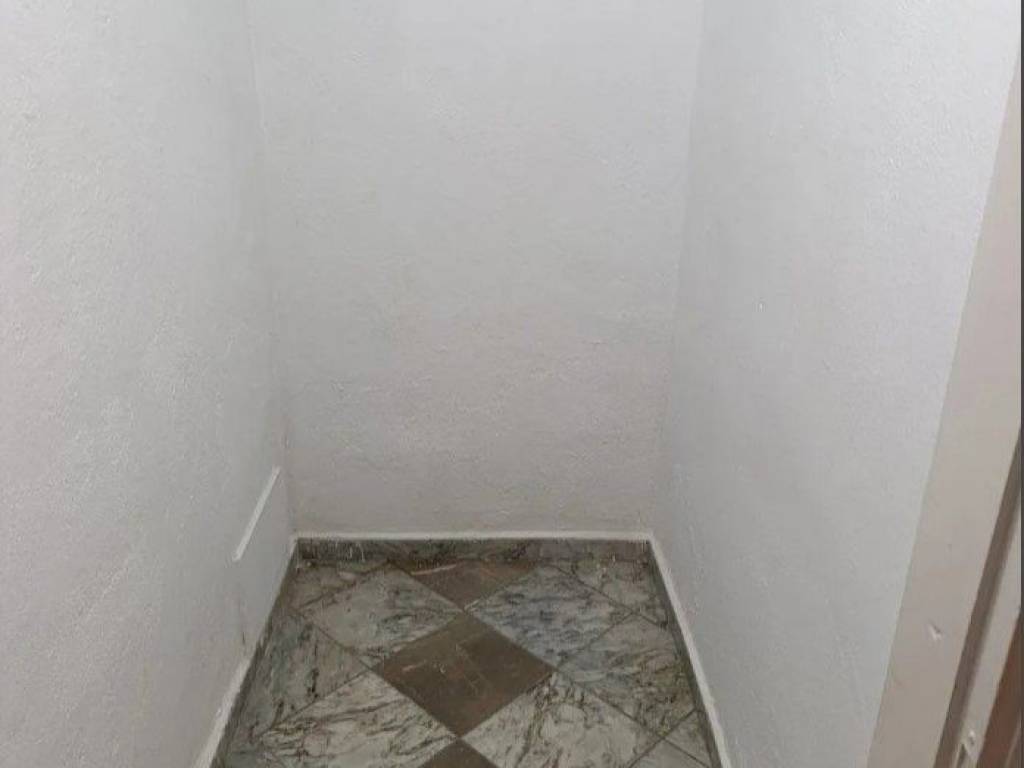 Forumland Real Estate, Αποθήκη