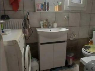 Forumland Real Estate, Μπάνιο