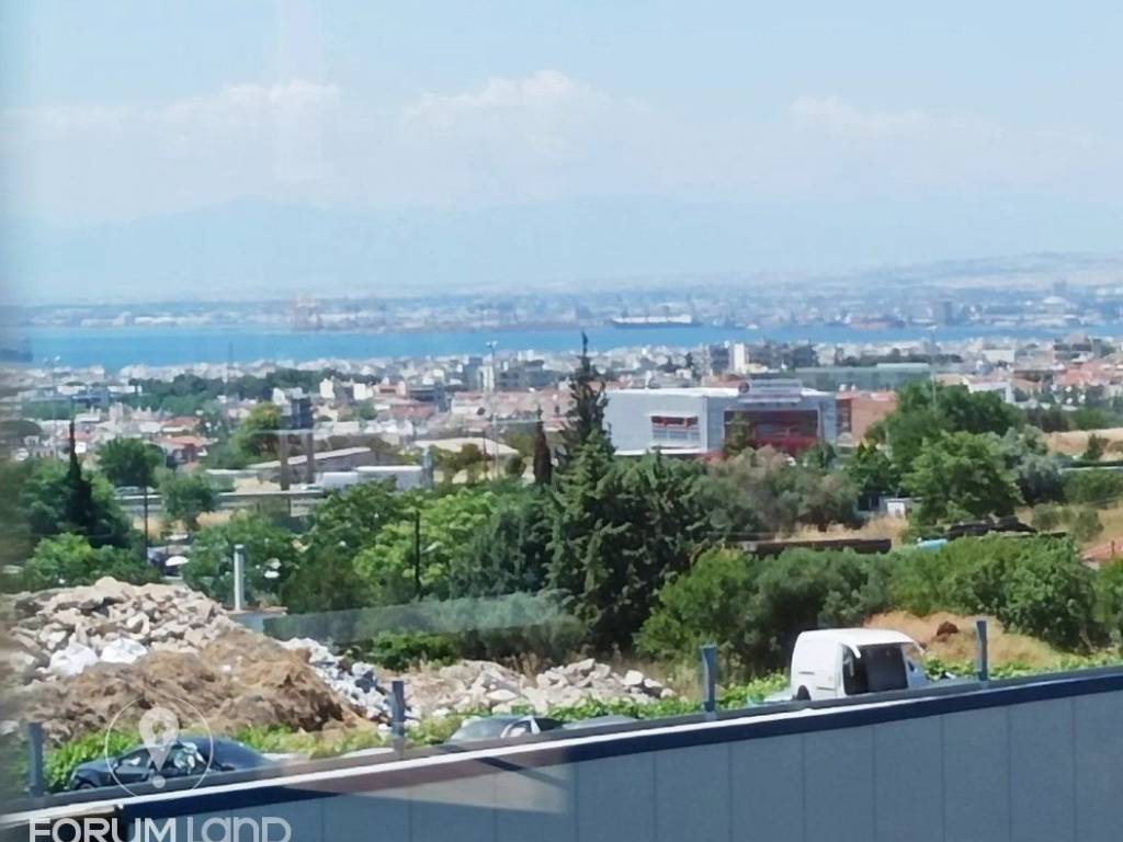 Forumland Real Estate, Θέα ανοιχτωσιά