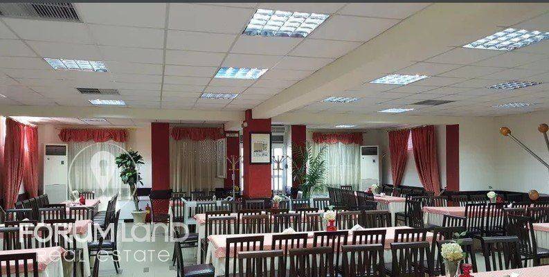 Forumland Real Estate, Εσωτερική όψη