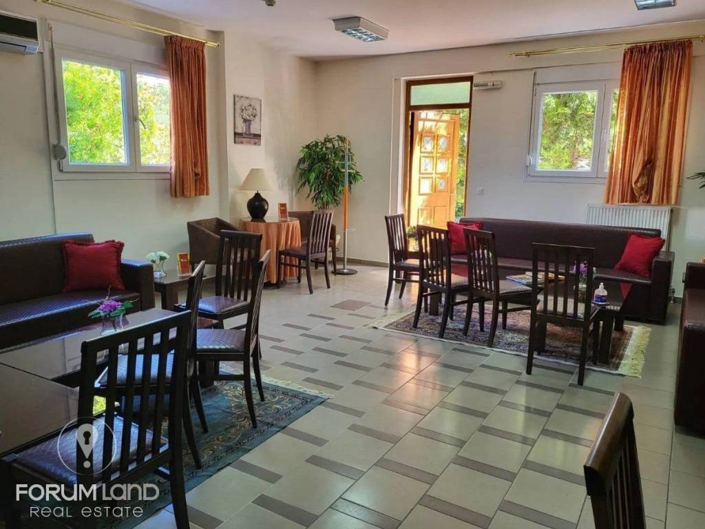 Forumland Real Estate, Εσωτερική όψη