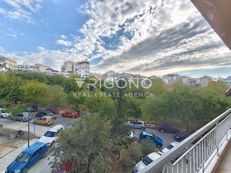 Θέα από μπαλκόνι