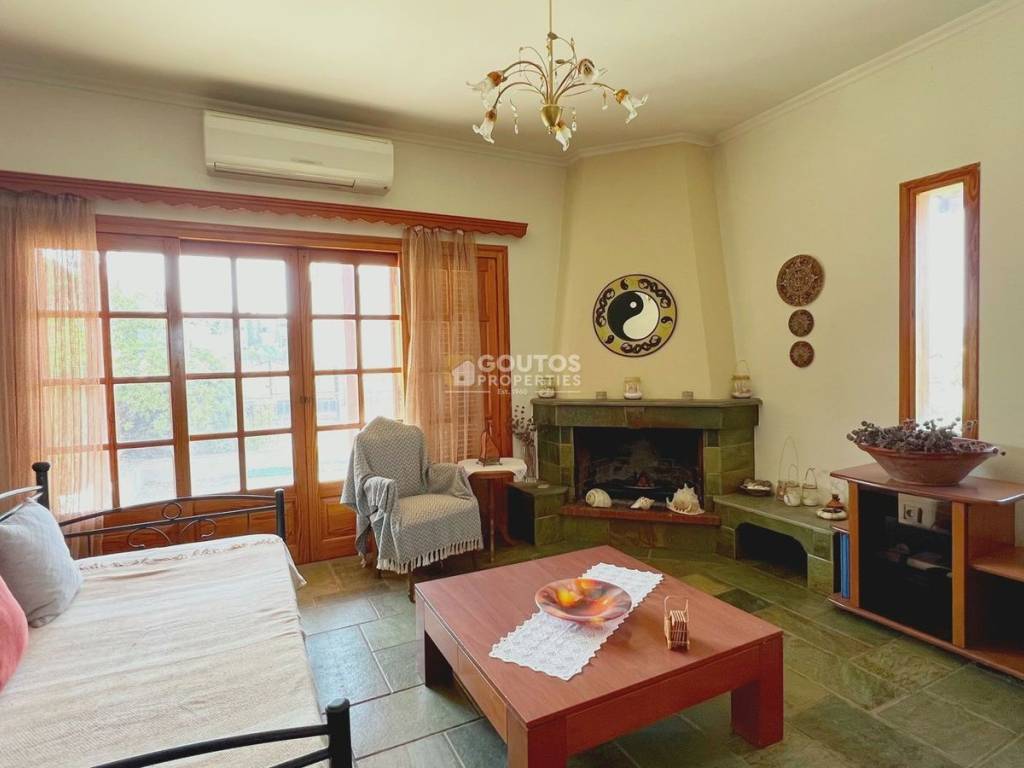 Εσωτερικοι χώροι