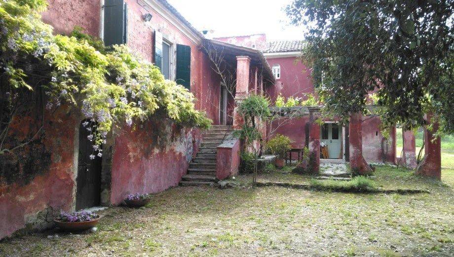 Εσωτερικοι χώροι