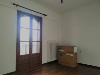 TO YPNODOMATIO DIATHETEI MPALKONI