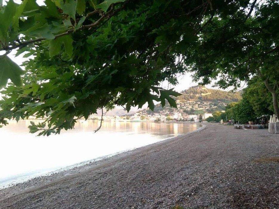 E PARALIA TOY GRIMPOBOY APECHEI 500 M.