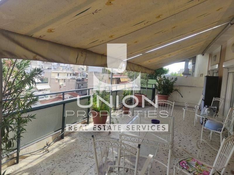 Θέα από μπαλκόνι