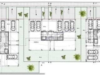 Forumland Real Estate, πυλωτές